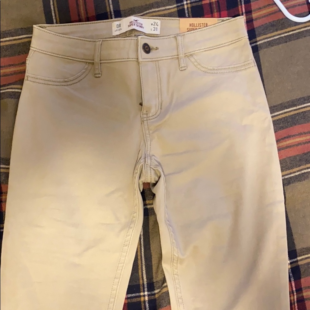 hollister super skinny khaki pants